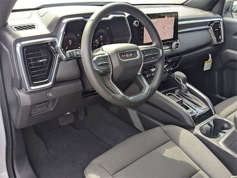 New 2026 GMC Canyon Elevation w/ Convenience Package image 16