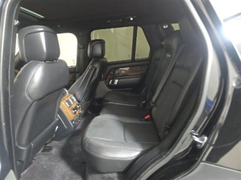 Used 2018 Land Rover Range Rover HSE AWD/4WD image 7