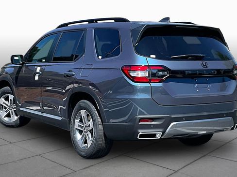 New 2026 Honda Pilot EX-L image 7