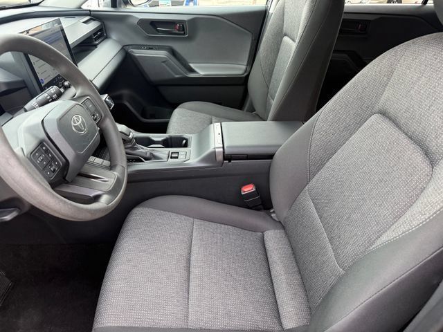 Used 2026 Toyota RAV4 LE FWD image 9