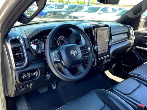 Used 2025 RAM 1500 Laramie image 17