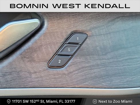 Used 2023 Jeep Grand Cherokee Limited image 27