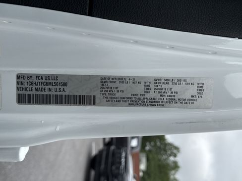 Used 2021 Jeep Gladiator Overland image 35