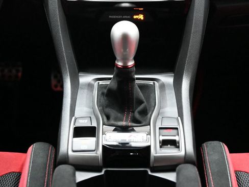 Used 2019 Honda Civic Type R image 38