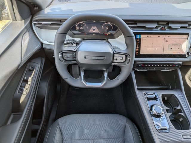 New 2026 Jeep Cherokee Laredo AWD/4WD image 14