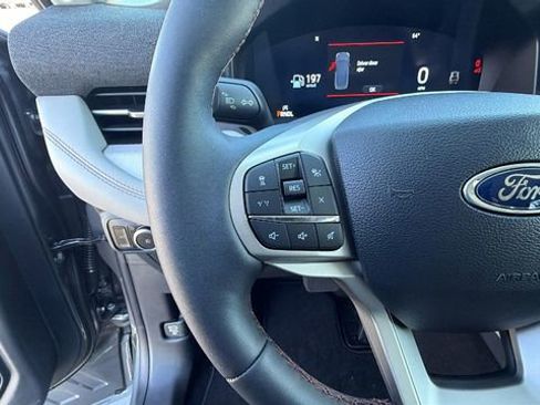 New 2026 Ford Explorer Active w/ Active Comfort Package image 27