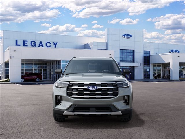 New 2027 Ford Explorer Active w/ Active Comfort Package RWD image 3