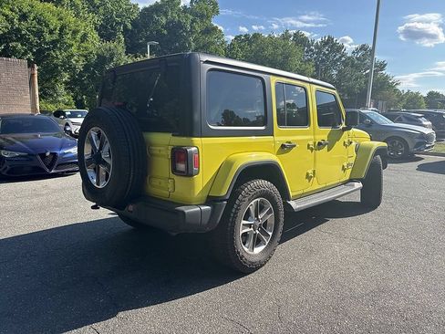 Used 2023 Jeep Wrangler Unlimited Sahara w/ Cold Weather Group AWD/4WD image 4