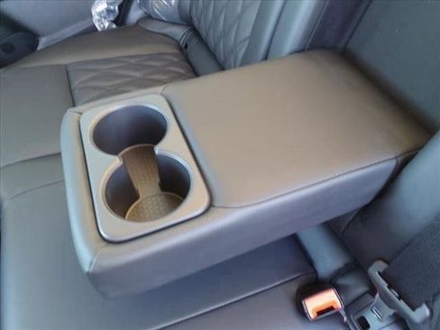 New 2025 Nissan Rogue Platinum w/ Tech Package image 40