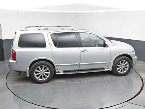 Used 2010 INFINITI QX56 4WD w/ Technology Pkg image 26