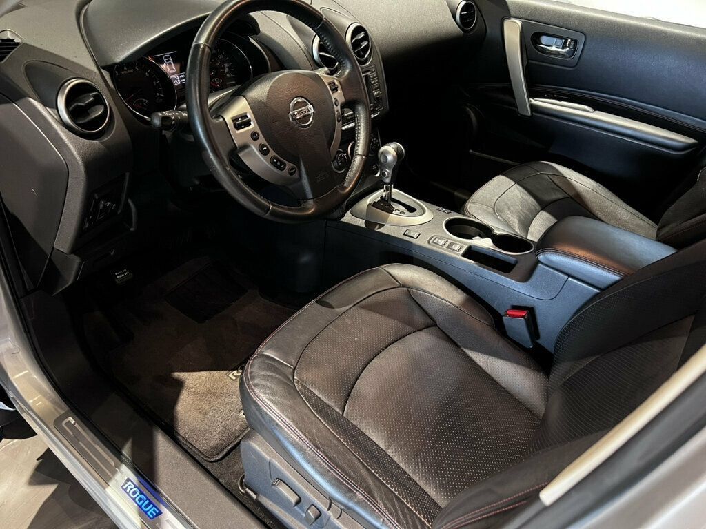 Used 2013 Nissan Rogue SL AWD/4WD image 10