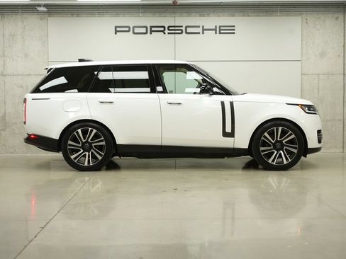Used 2023 Land Rover Range Rover SE AWD/4WD image 6