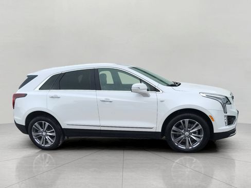 Certified 2025 Cadillac XT5 Premium Luxury image 10