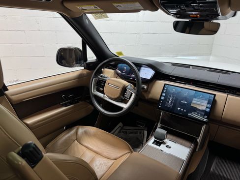 Used 2024 Land Rover Range Rover SE AWD/4WD image 34