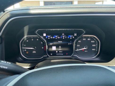 Used 2021 GMC Yukon XL Denali AWD/4WD image 25