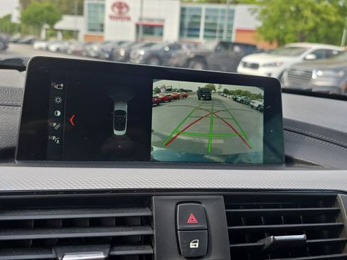 Used 2018 BMW 430i Convertible RWD image 15