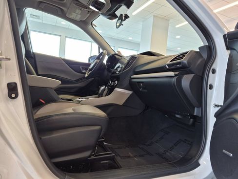 Used 2022 Subaru Forester Limited AWD/4WD image 23