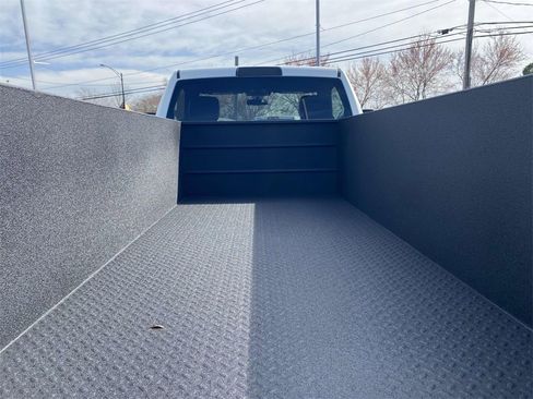 Used 2024 RAM 5500 Tradesman image 11