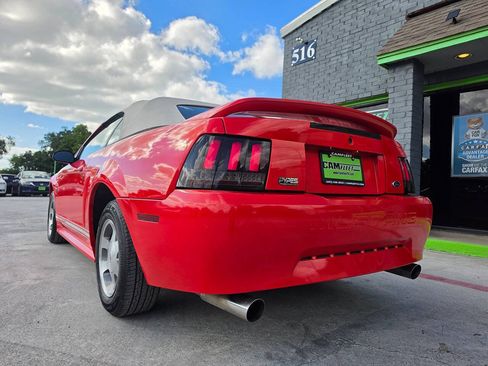 Used 2000 Ford Mustang Convertible RWD image 9