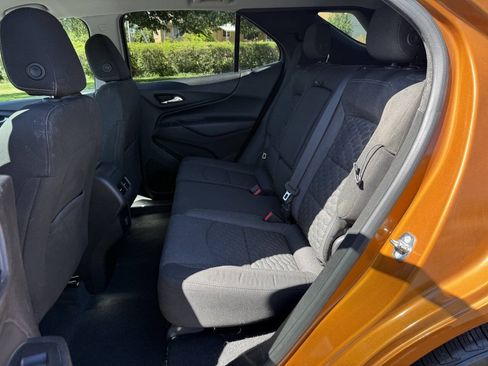Used 2018 Chevrolet Equinox LT AWD/4WD image 10