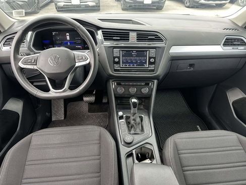 Used 2023 Volkswagen Tiguan S image 18