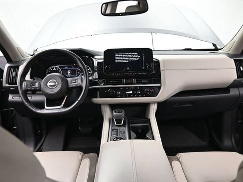 Used 2022 Nissan Pathfinder SL w/ SL Premium Package AWD/4WD image 34