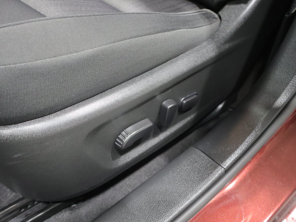 Used 2023 Nissan Altima 2.5 SV w/ SV Premium Package AWD/4WD image 10