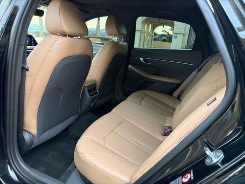 Used 2021 Hyundai Sonata Limited w/ Preferred Accessory Package FWD image 68