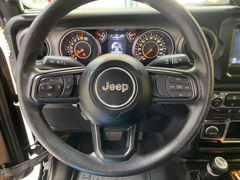 Used 2022 Jeep Gladiator Sport AWD/4WD image 30