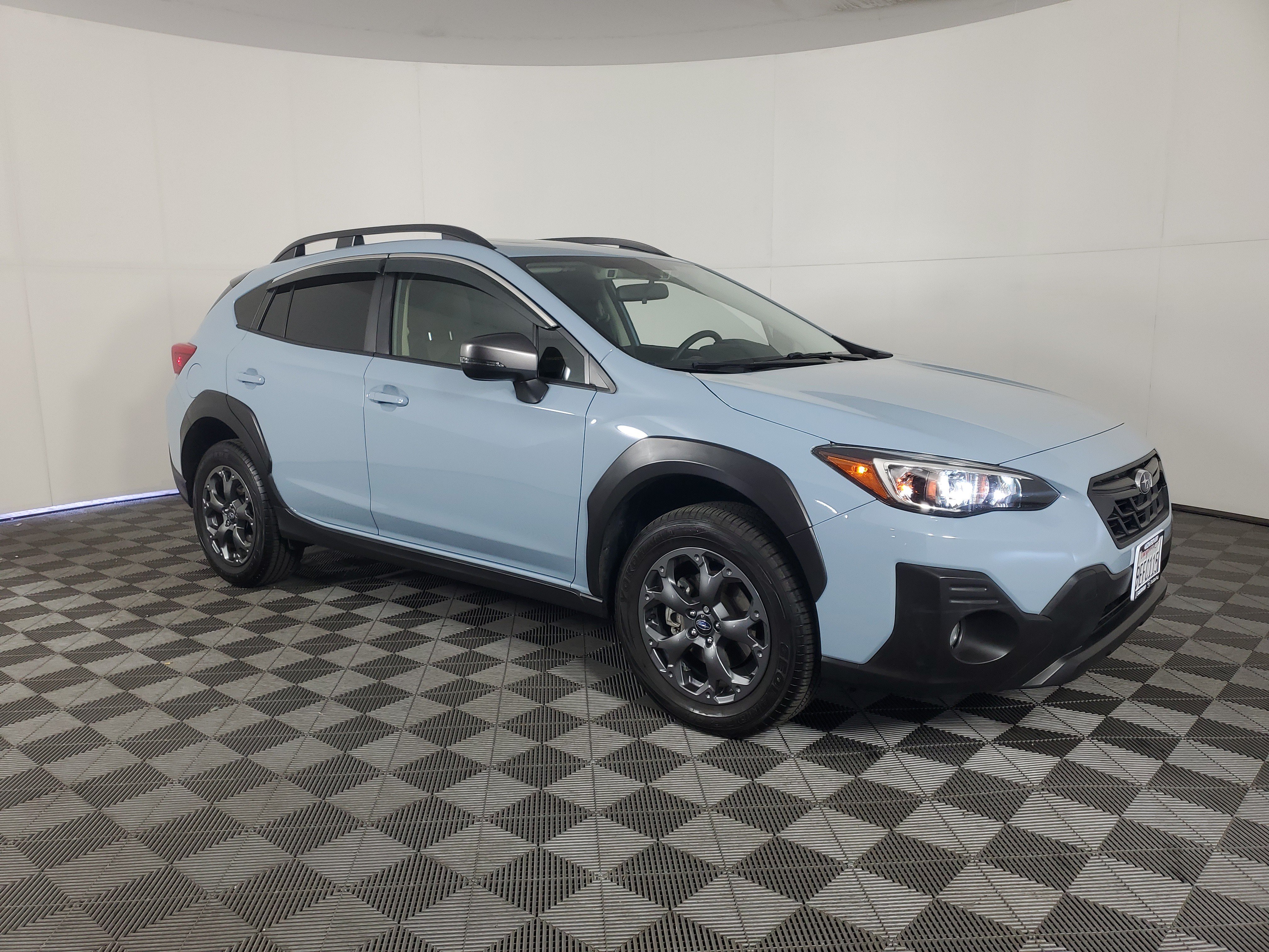 Used 2023 Subaru Crosstrek 2.5i Sport AWD/4WD image 2