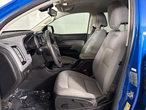 Used 2022 Chevrolet Colorado W/T w/ Custom Special Edition image 19