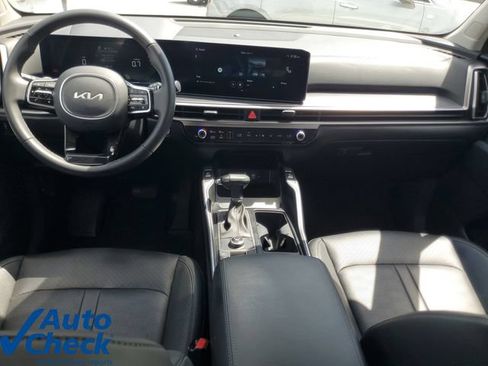Used 2024 Kia Sorento S w/ Panoramic Sunroof Package FWD image 14
