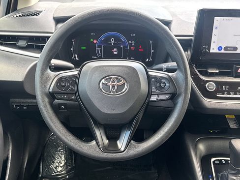 Used 2026 Toyota Corolla LE w/ LE Premium Package FWD image 12