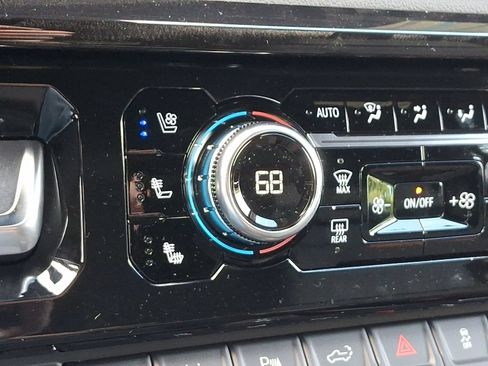 New 2026 Chevrolet Blazer LT w/ Convenience Package AWD/4WD image 24