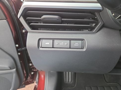 Used 2025 Nissan Altima 2.5 SV w/ SV Special Edition Package image 28