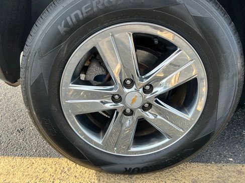 Used 2018 Chevrolet Trax LT w/ LT Convenience Package image 23