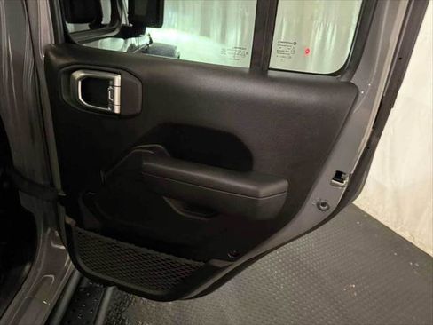 Certified 2023 Jeep Wrangler Unlimited Rubicon 4xe w/ Cold Weather Group image 25