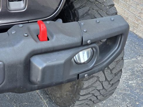 Used 2020 Jeep Wrangler Unlimited Rubicon w/ Dual Top Group AWD/4WD image 29