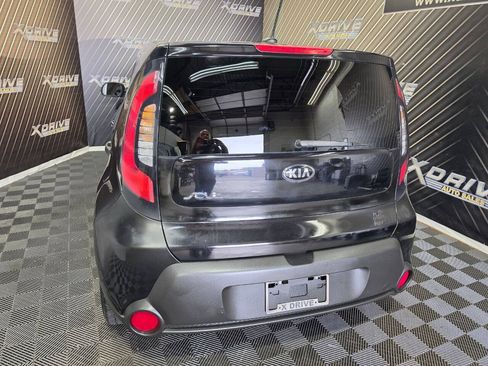 Used 2016 Kia Soul FWD image 7