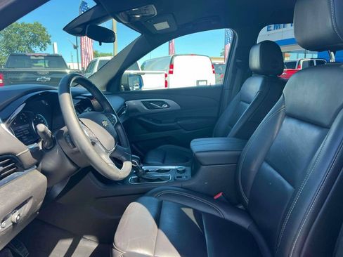 Used 2023 Chevrolet Traverse LT AWD/4WD image 18