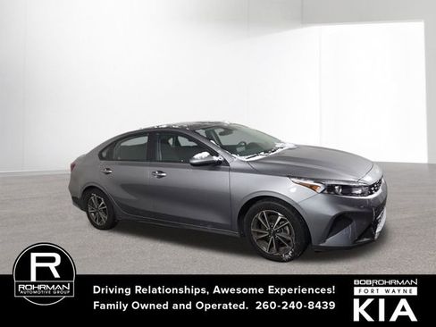 Certified 2023 Kia Forte LXS image 5