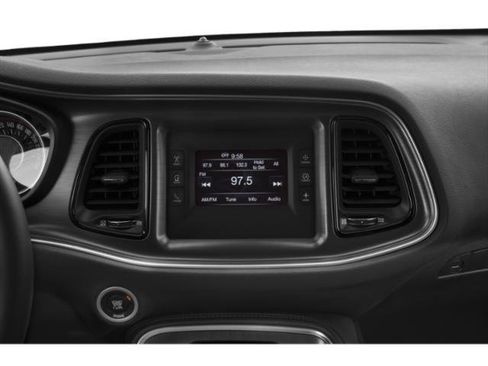 Used 2018 Dodge Challenger R/T Scat Pack w/ Leather Interior Group RWD image 23