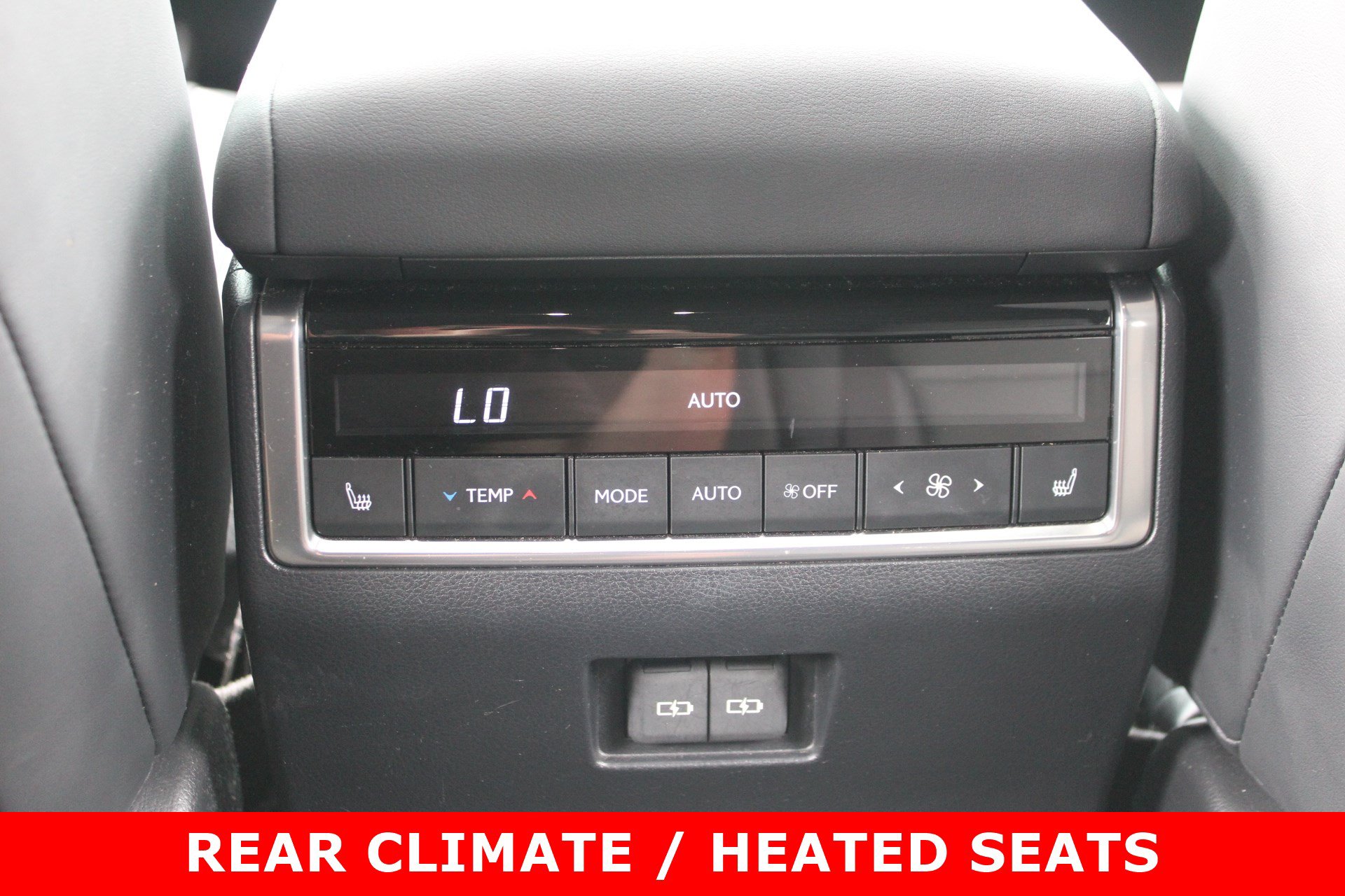 Used 2024 Lexus GX 550 w/ Accessory Package (Z1) AWD/4WD image 30