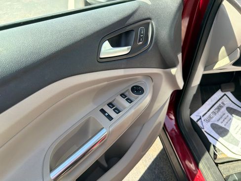 Used 2018 Ford Escape SE AWD/4WD image 33