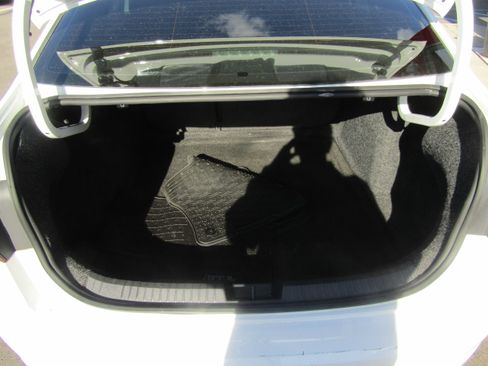 Used 2021 Volkswagen Jetta R-Line w/ R-Line Cold Weather Package FWD image 6