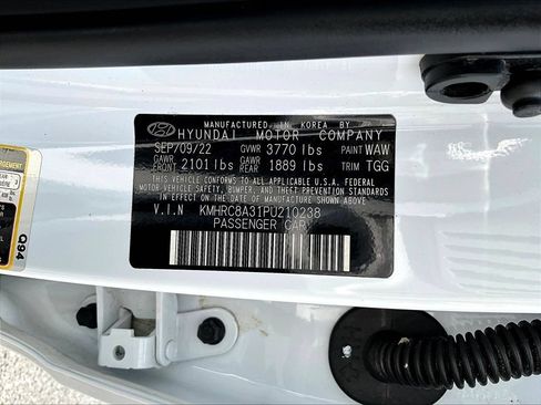 Certified 2023 Hyundai Venue SEL w/ Cargo Package FWD image 18