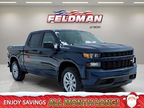 Used 2020 Chevrolet Silverado 1500 Custom w/ Custom Value Package image 11