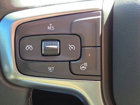 Used 2022 Chevrolet Silverado 1500 LT image 24