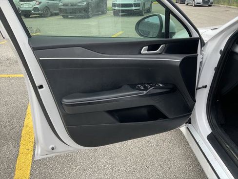 Used 2022 Kia K5 LXS FWD image 18