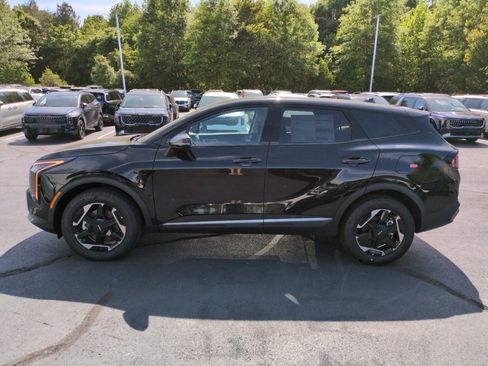 New 2026 Kia Sportage S AWD/4WD image 4